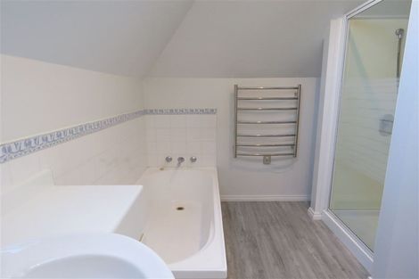 Photo of property in 95 Clyde Road, Ilam, Christchurch, 8041