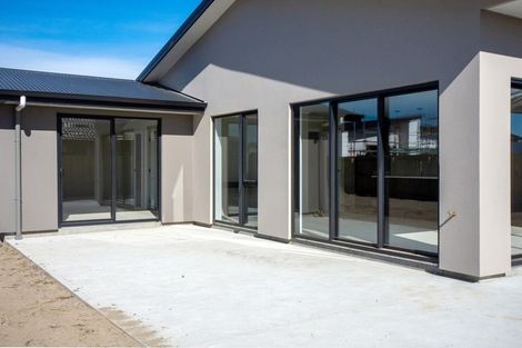 Photo of property in 28 Rose Manor Drive, Springlands, Blenheim, 7201