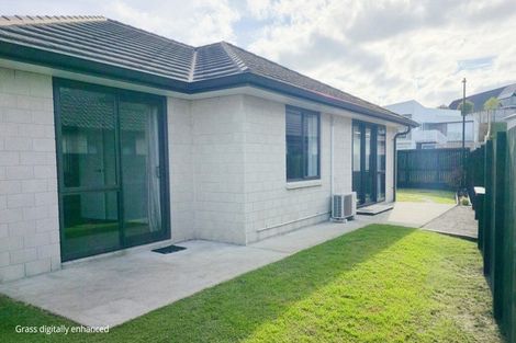 Photo of property in 61 Bert Wall Drive, Omokoroa, 3114