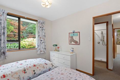 Photo of property in 1/8 Torvill And Dean Lane, Cashmere, Christchurch, 8022