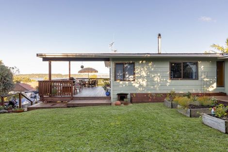 Photo of property in 26 Omokoroa Road, Omokoroa, 3114
