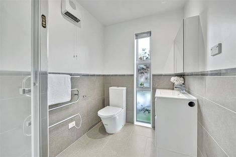 Photo of property in 4 Bacot Place, Howick, Auckland, 2014