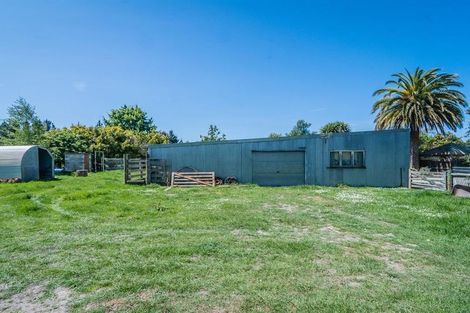 Photo of property in 72 Timaru Road, Waimate, 7924