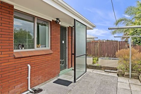 Photo of property in 2/149 Astley Avenue, New Lynn, Auckland, 0600