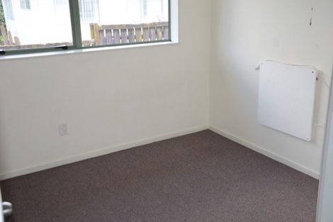 Photo of property in 3 Benton Place, Manurewa, Auckland, 2102