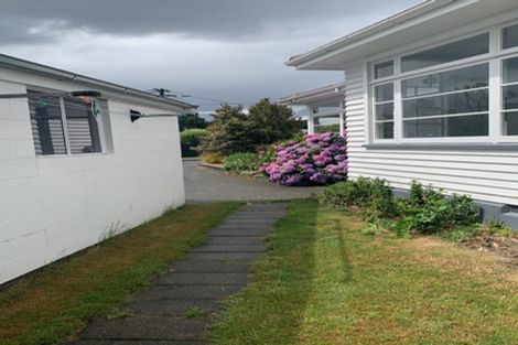Photo of property in 8 Highgate Avenue, Merivale, Christchurch, 8014