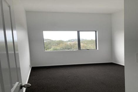 Photo of property in 25/3 Hulme Place, Henderson, Auckland, 0612