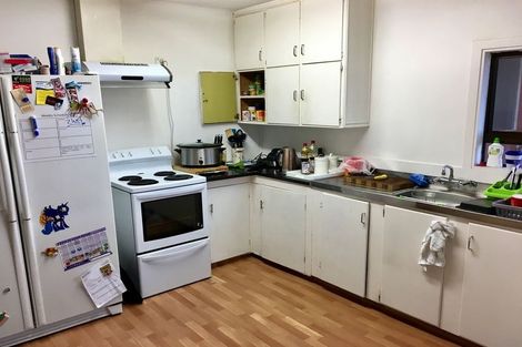 Photo of property in 212 Captain Springs Road, Onehunga, Auckland, 1061