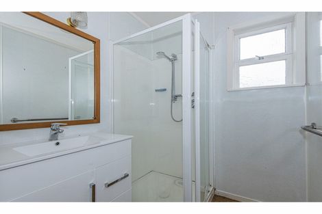 Photo of property in 137 King Street, Hikurangi, 0114