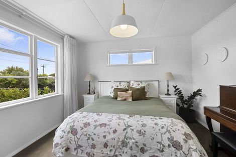 Photo of property in 40 Budleigh Street, Frankleigh Park, New Plymouth, 4310