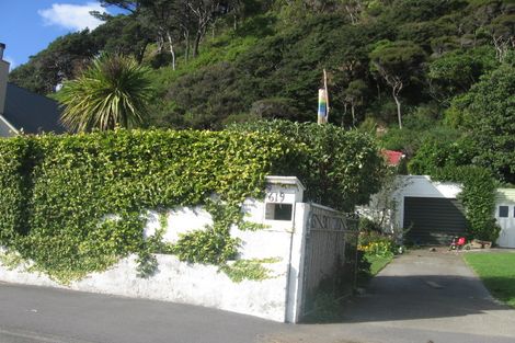Photo of property in 619 Marine Drive, Days Bay, Lower Hutt, 5013