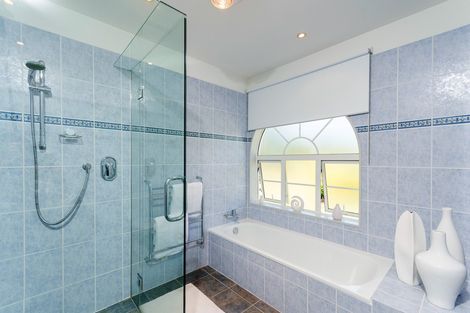 Photo of property in 32 Blue Marlin Drive, Kerikeri, 0230