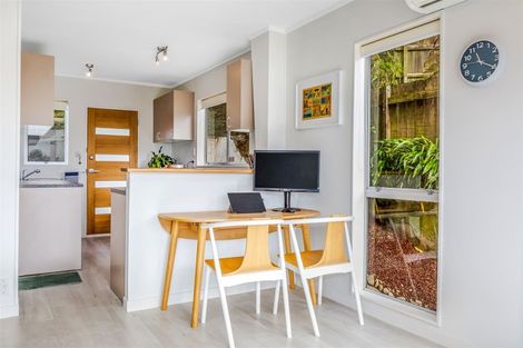 Photo of property in 1/12 Kenef Road, Paremata, Porirua, 5024