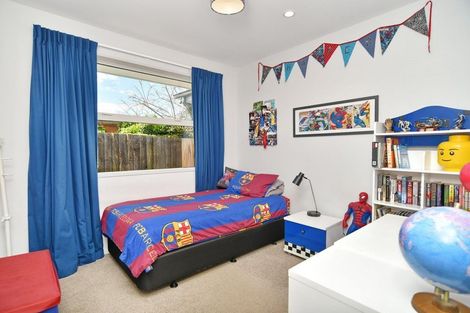 Photo of property in 9a Sylvia Street, Parklands, Christchurch, 8083