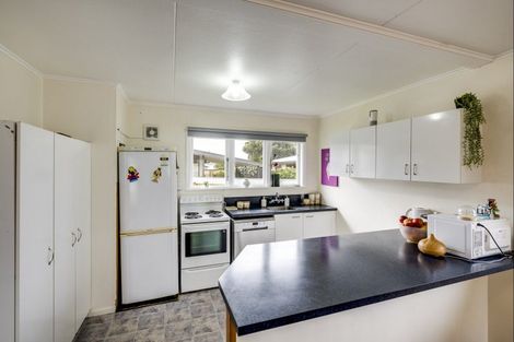 Photo of property in 6 Kauri Street, Taradale, Napier, 4112