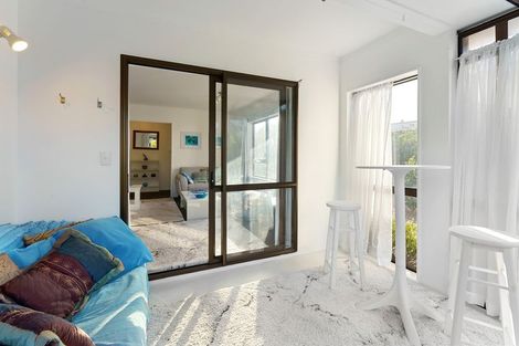 Photo of property in 23 Reeves Street, Waikanae Beach, Waikanae, 5036