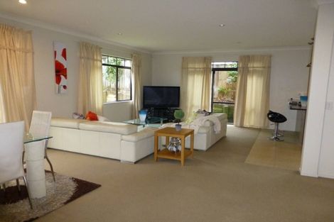 Photo of property in 9 Tivoli Court, Flat Bush, Auckland, 2019