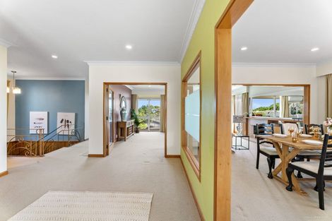 Photo of property in 112 Bleakhouse Road, Mellons Bay, Auckland, 2014