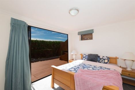 Photo of property in 35 Hawtrey Terrace, Churton Park, Wellington, 6037