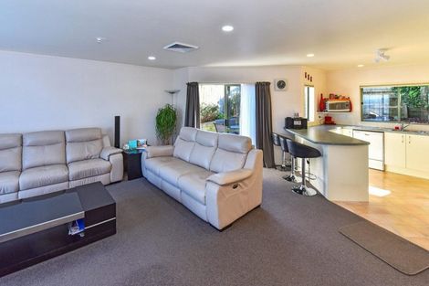 Photo of property in 31 Menen Place, Manurewa, Auckland, 2105