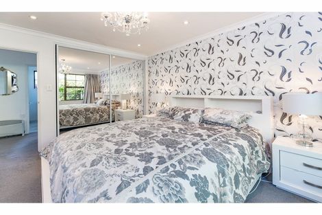 Photo of property in 1/439 Memorial Avenue, Burnside, Christchurch, 8053