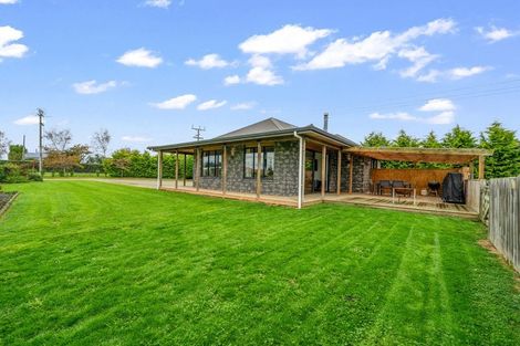 Photo of property in 176 Seaward Road, Edendale, 9825