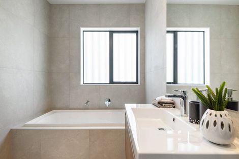 Photo of property in 2 Owen Chapman Drive, Red Beach, 0932