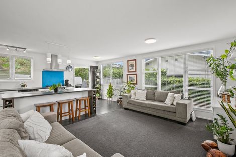 Photo of property in 26 Pembroke Street, Westown, New Plymouth, 4310