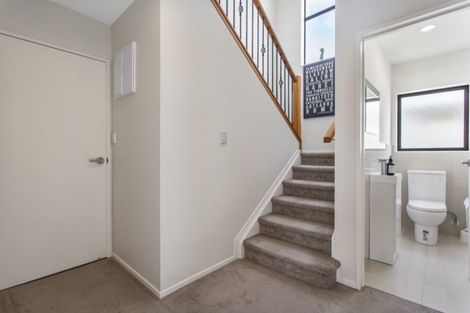 Photo of property in 92a Swanson Road, Henderson, Auckland, 0610