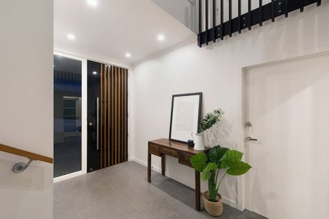 Photo of property in 2 Allen Road, Mount Wellington, Auckland, 1060