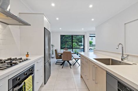 Photo of property in 29 Matairangi Avenue, Totara Heights, Auckland, 2105