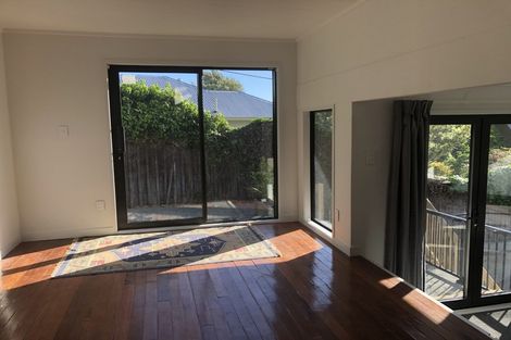 Photo of property in 21b Cockayne Road, Khandallah, Wellington, 6035