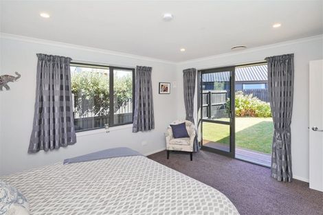 Photo of property in 4 Kohunga Crescent, Bottle Lake, Christchurch, 8083
