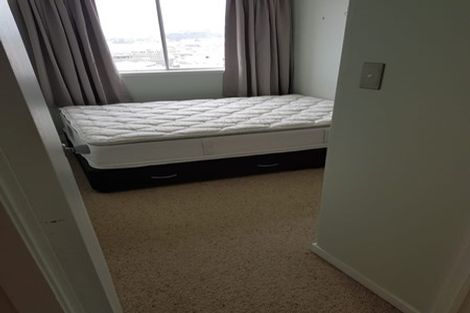 Photo of property in Grosvenor Flats, 19 Cottleville Terrace, Thorndon, Wellington, 6011