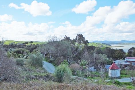 Photo of property in 239 Rangiora Road, Kaiwaka, 0573