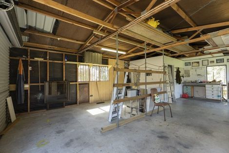 Photo of property in 2033 Whangarei Heads Road, Whangarei Heads, Whangarei, 0174