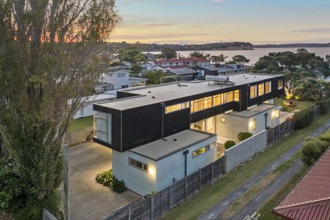 Photo of property in 37 Laurence Street, Manly, Whangaparaoa, 0930