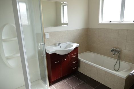 Photo of property in 399a Great South Road, Opaheke, Papakura, 2113