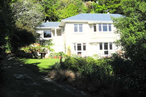 Photo of property in 54 Cleveland Terrace, Nelson, 7010