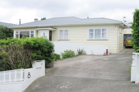 Photo of property in 8 Gowrie Street, Brooklyn, Wellington, 6021