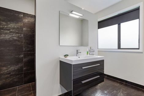 Photo of property in 8 Mountain View Road, Te Aroha, 3320