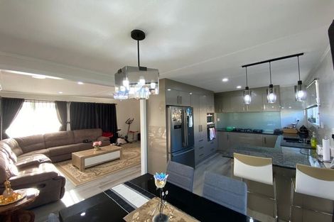 Photo of property in 214 East Tamaki Road, Otara, Auckland, 2023