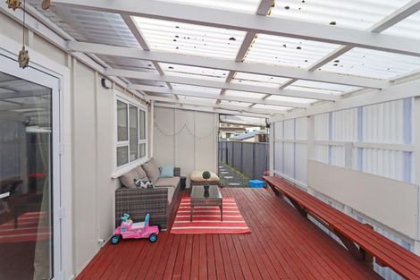 Photo of property in 1a Waldie Grove, Avalon, Lower Hutt, 5011