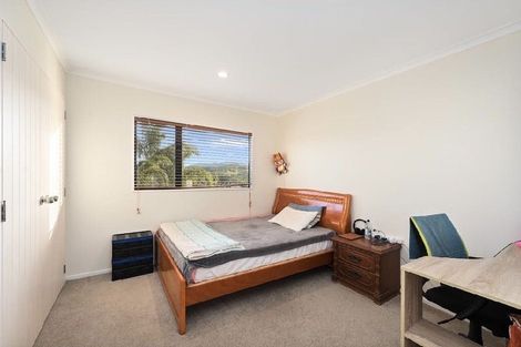 Photo of property in 37 Virginia Street, Henderson, Auckland, 0612