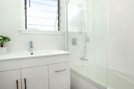 Photo of property in 4 Griffiths Place, Claudelands, Hamilton, 3214