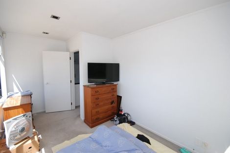 Photo of property in 3/16 Wairakei Street, Greenlane, Auckland, 1051