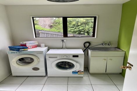 Photo of property in 367 Triangle Road, Henderson, Auckland, 0610