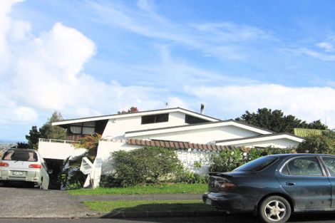Photo of property in 19 Calluna Crescent, Totara Heights, Auckland, 2105