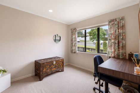 Photo of property in 38 La Colina Place, Bethlehem, Tauranga, 3110