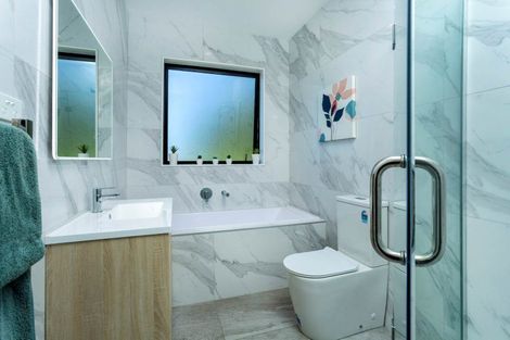 Photo of property in 10 Awaiti Way, Orewa, 0931